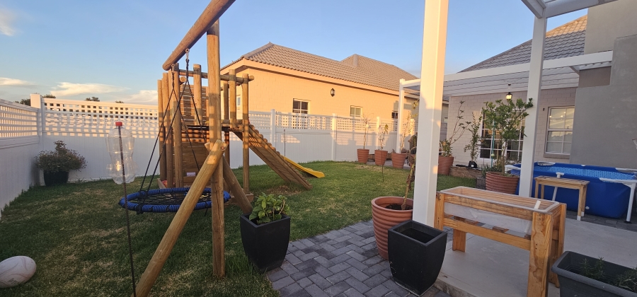3 Bedroom Property for Sale in Hopefield Western Cape
